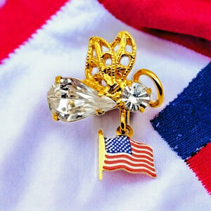 Guardian Angel USA Flag Hat Lapel Pin Brooch Gold Tone Clear Rhinestones Vintage